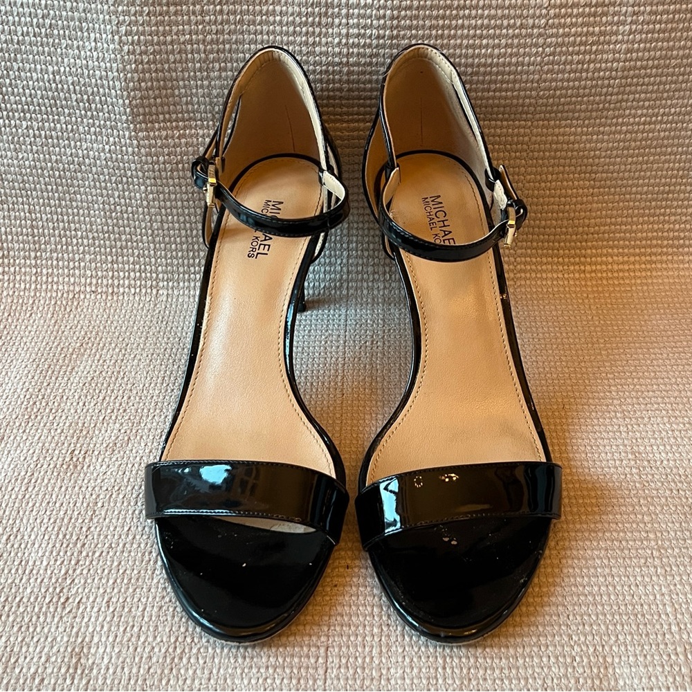 MICHAEL Michael Kors Simone Mid Black Patent Sandal